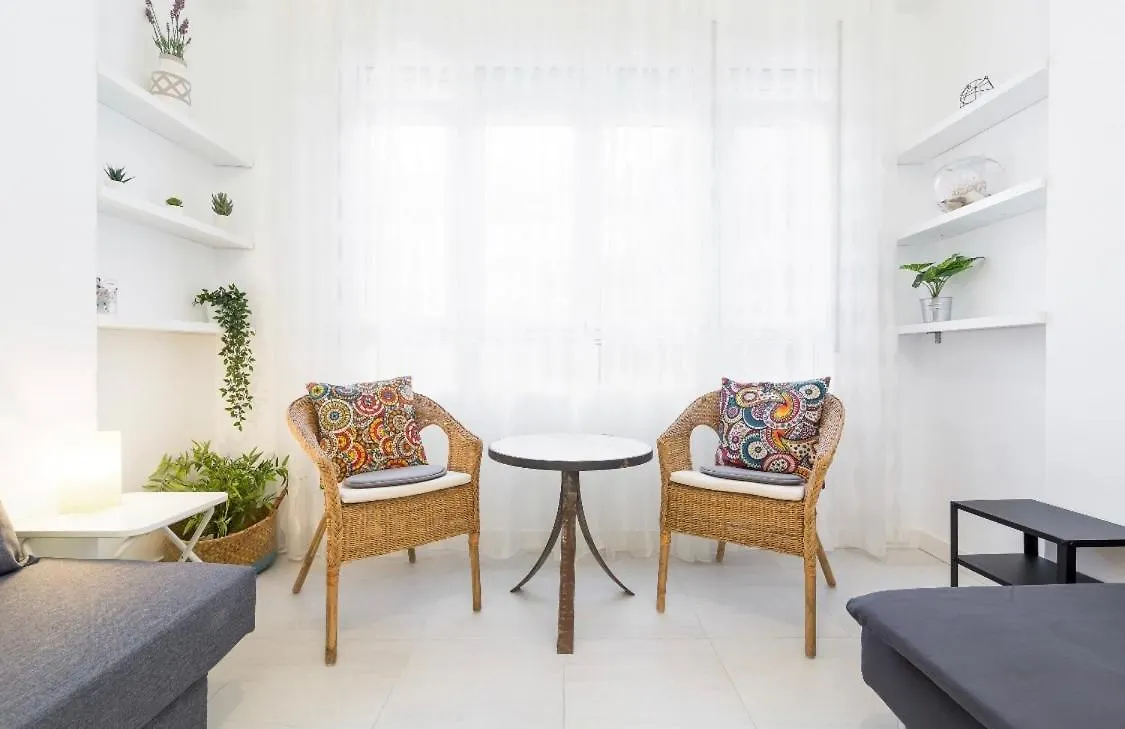 Apartment Suite Homes Santa Lucia Malaga